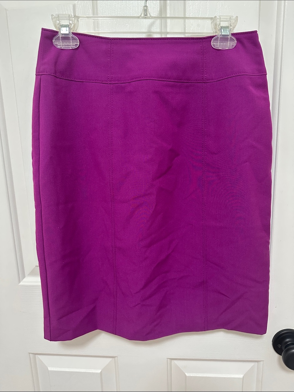 0193 Worthington Magenta Pencil Skirt Womens size 6